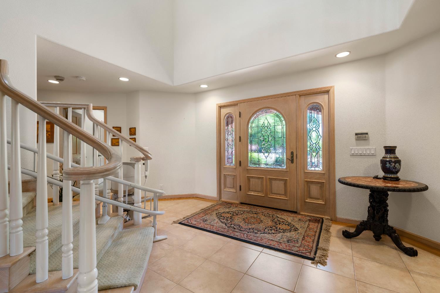 Detail Gallery Image 7 of 95 For 3004 Root Ave, Carmichael,  CA 95608 - 5 Beds | 4/2 Baths