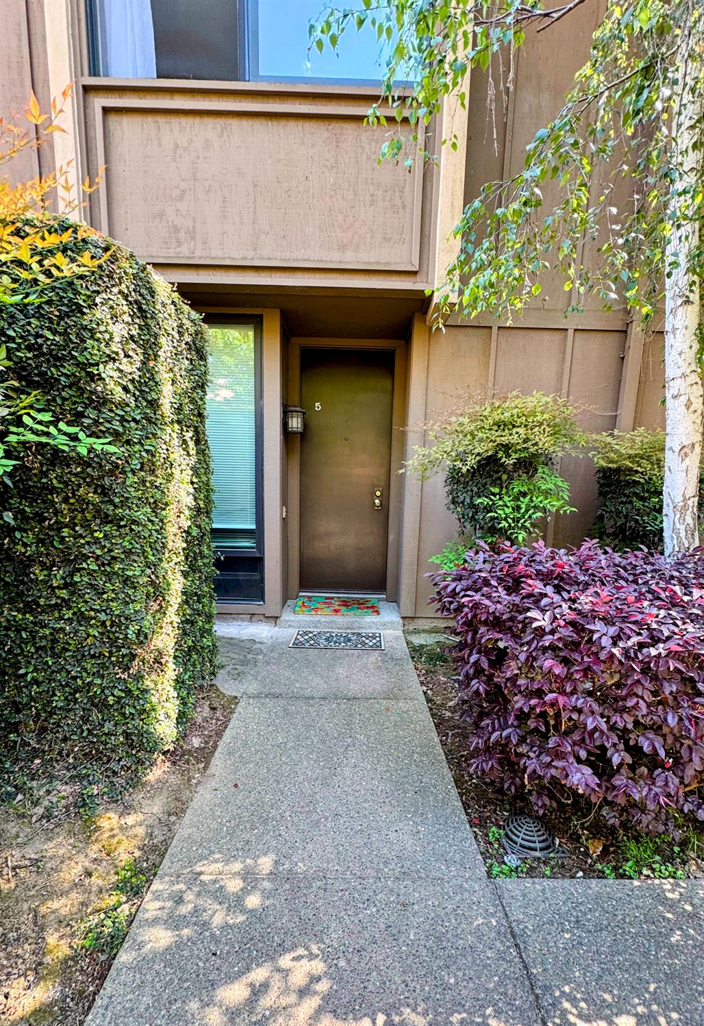 MLS: 225066822 Condo For Sale