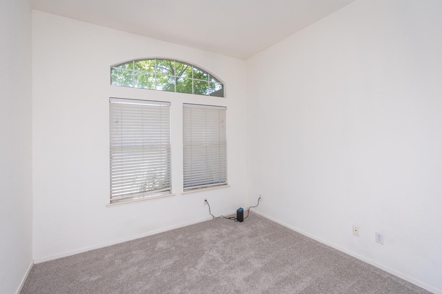 Detail Gallery Image 24 of 48 For 9051 Allenford Pl, Elk Grove,  CA 95624 - 3 Beds | 2 Baths