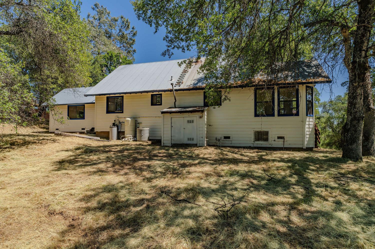 Detail Gallery Image 13 of 94 For 14880 Tyler Rd, Fiddletown,  CA 95629 - 3 Beds | 2 Baths