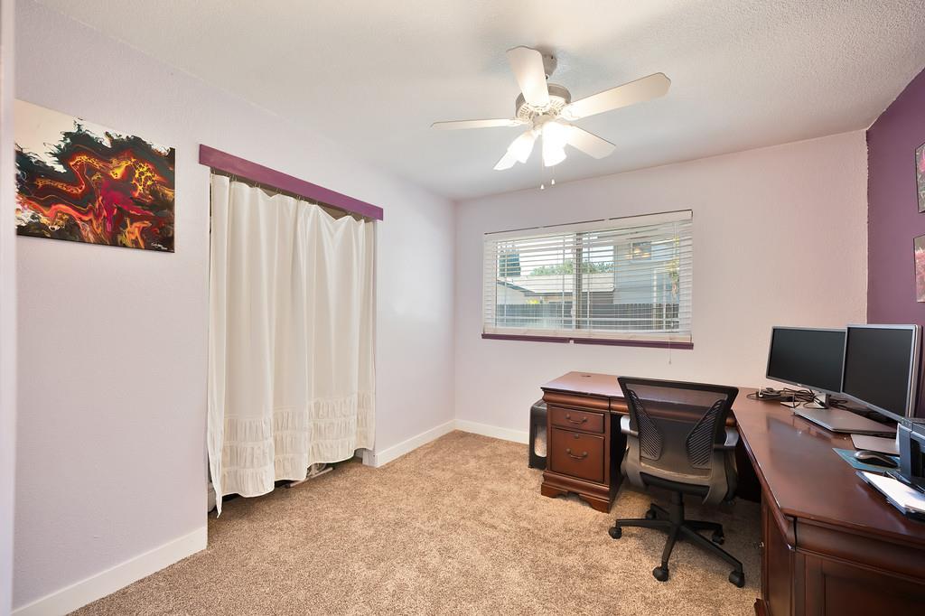Detail Gallery Image 22 of 34 For 4030 Grover Ct, Carmichael,  CA 95608 - 3 Beds | 2 Baths
