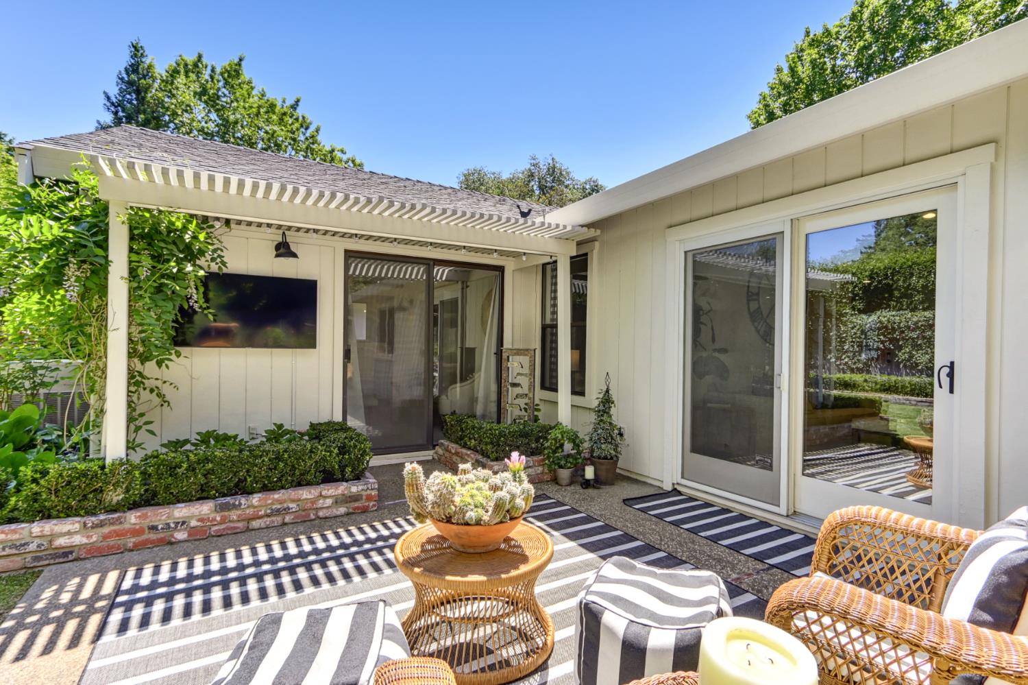 Detail Gallery Image 33 of 38 For 4939 Kurz Cir, Carmichael,  CA 95608 - 3 Beds | 2 Baths