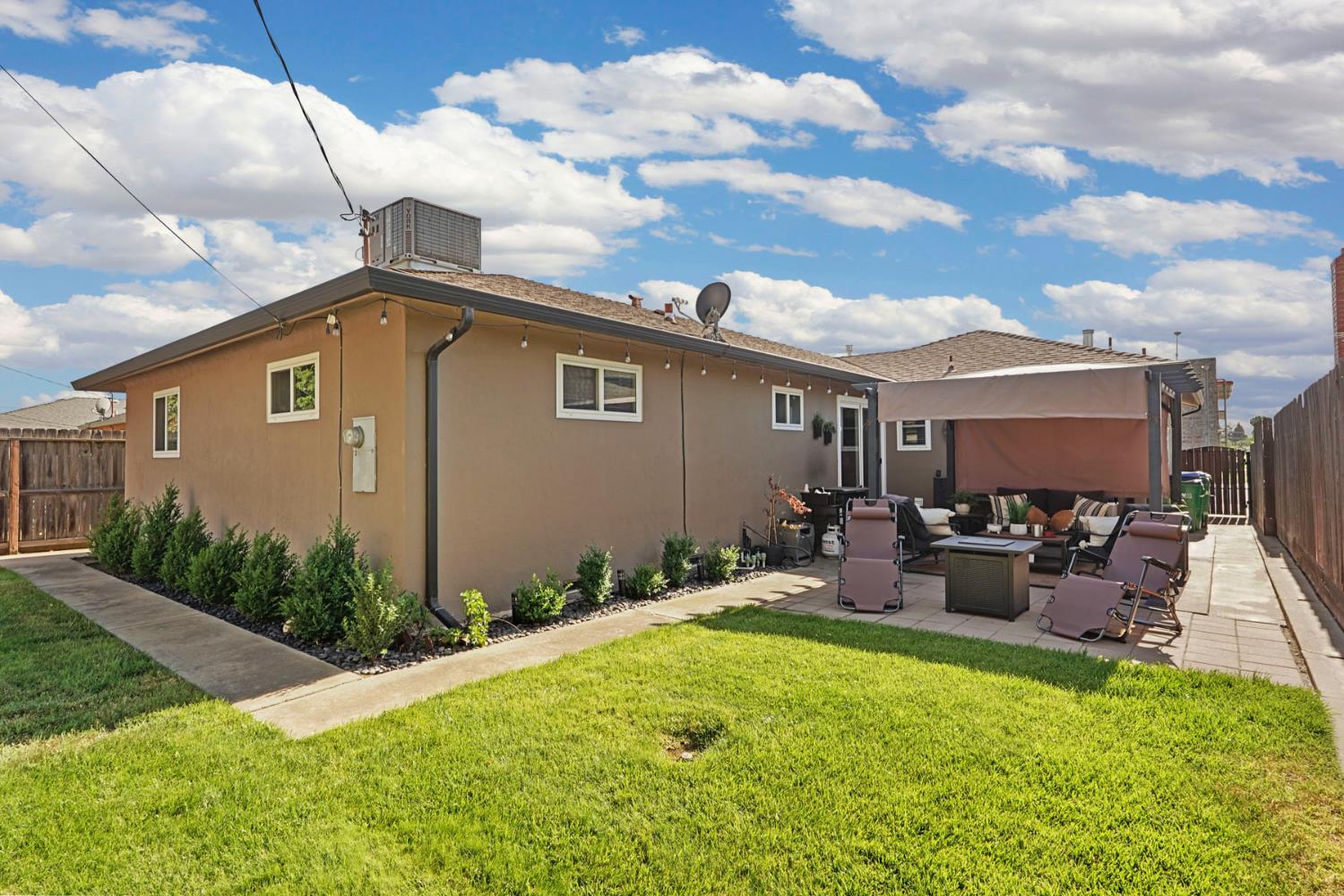 Detail Gallery Image 33 of 39 For 60 N Pacific Ave, Lodi,  CA 95242 - 3 Beds | 2 Baths