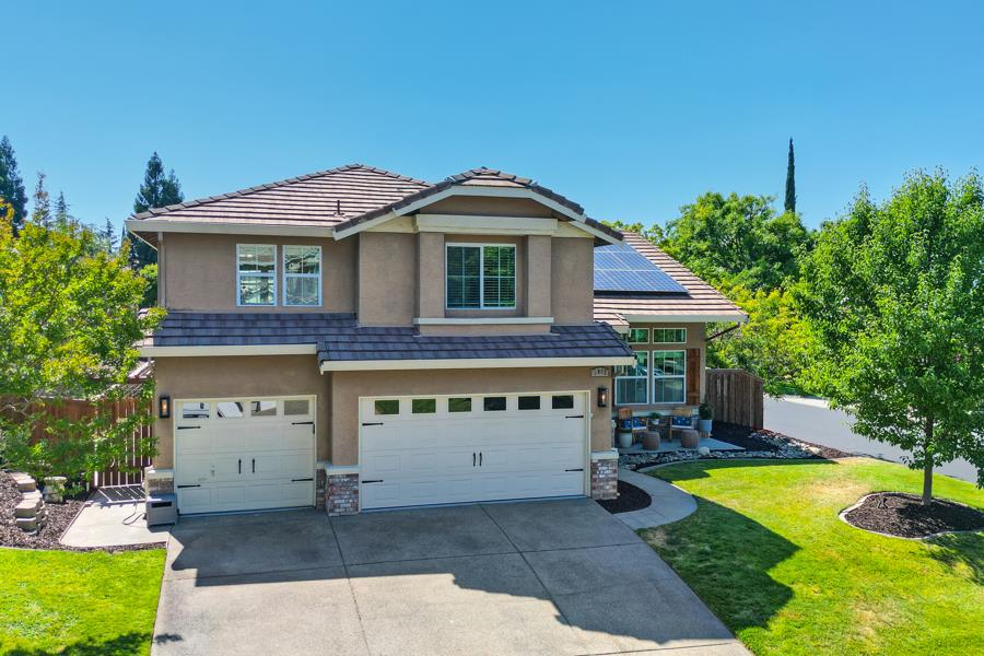 Detail Gallery Image 3 of 82 For 5802 Thoroughbred Ct, Rocklin,  CA 95677 - 4 Beds | 3 Baths