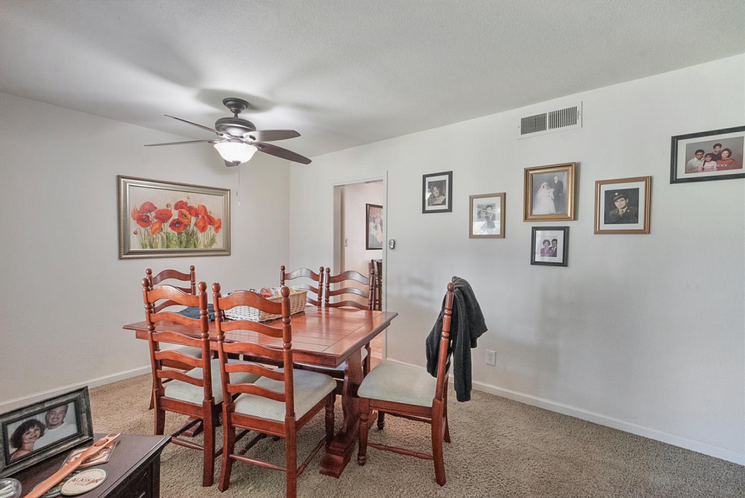 Detail Gallery Image 20 of 29 For 223 E Yorkshire Dr, Stockton,  CA 95207 - 3 Beds | 2 Baths