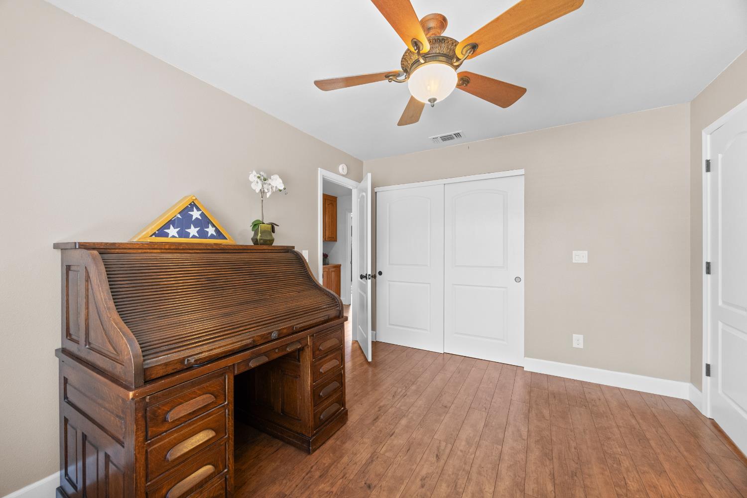 Detail Gallery Image 29 of 72 For 503 Hogan Ct, Roseville,  CA 95678 - 4 Beds | 3 Baths