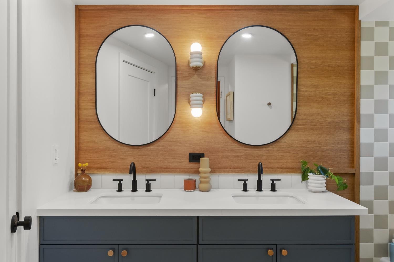 Detail Gallery Image 34 of 65 For 8514 Bordeaux Way, Fair Oaks,  CA 95628 - 4 Beds | 2/1 Baths