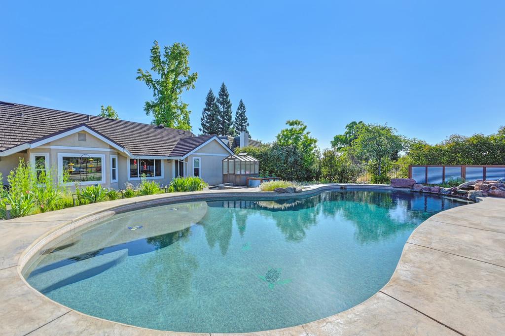 Detail Gallery Image 4 of 50 For 14725 Plano Ct, Rancho Murieta,  CA 95683 - 4 Beds | 2 Baths