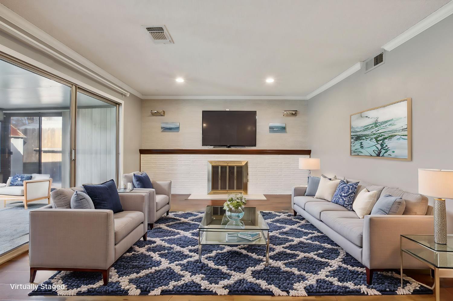 Detail Gallery Image 16 of 31 For 2408 El Lujo Way, Rancho Cordova,  CA 95670 - 3 Beds | 2 Baths