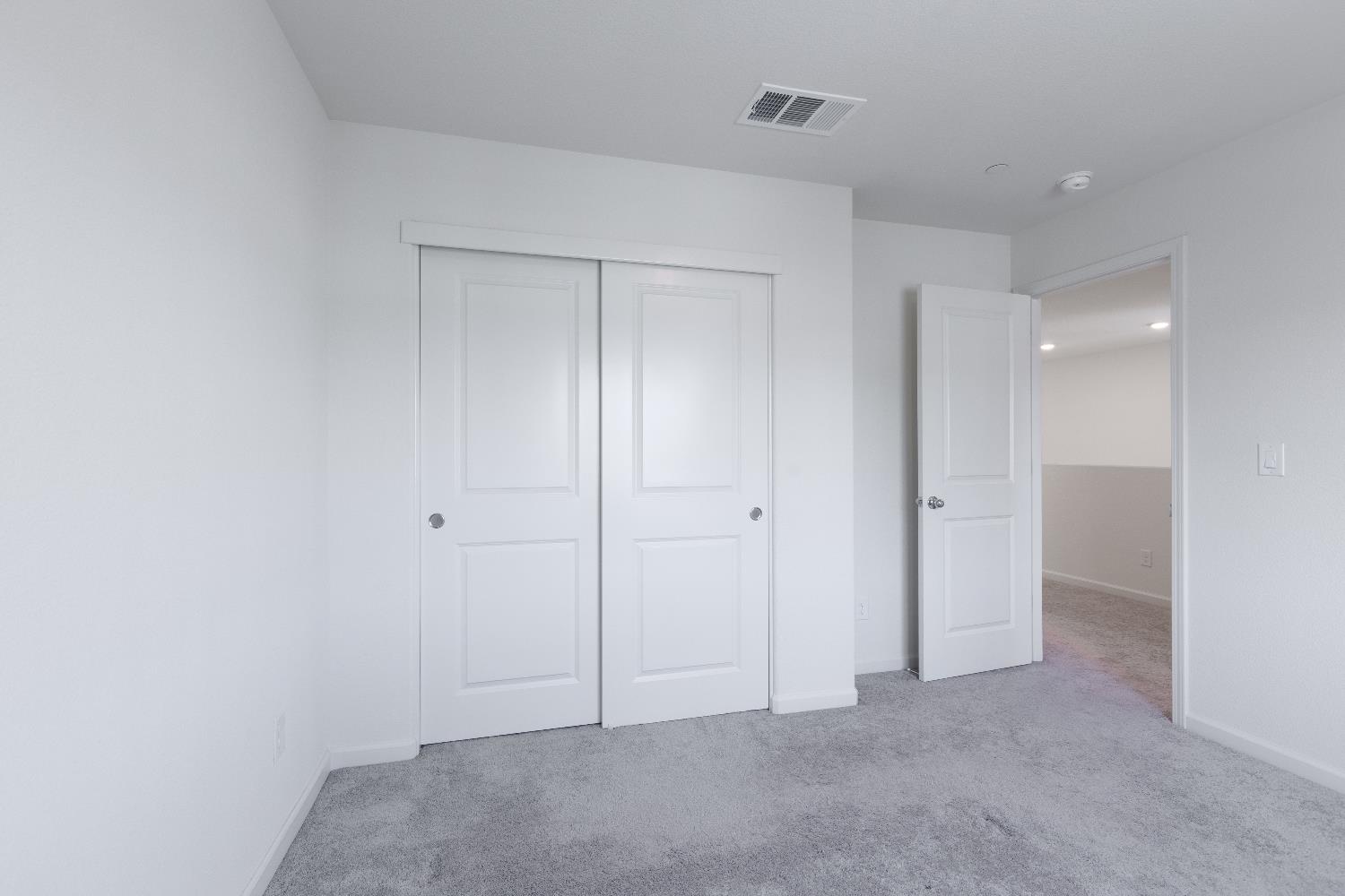 Detail Gallery Image 26 of 26 For 3825 S 3825 Arborhill Way Way, Sacramento,  CA 95834 - 3 Beds | 2/1 Baths