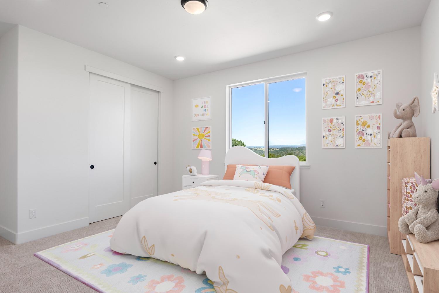 Detail Gallery Image 12 of 17 For 428 Canyon Creek Dr, Auburn,  CA 95603 - 5 Beds | 4/1 Baths