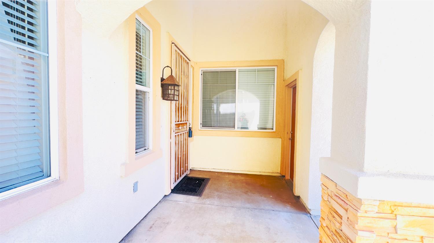 Detail Gallery Image 3 of 33 For 3024 Dovehouse Ct, Modesto,  CA 95355 - 4 Beds | 2 Baths