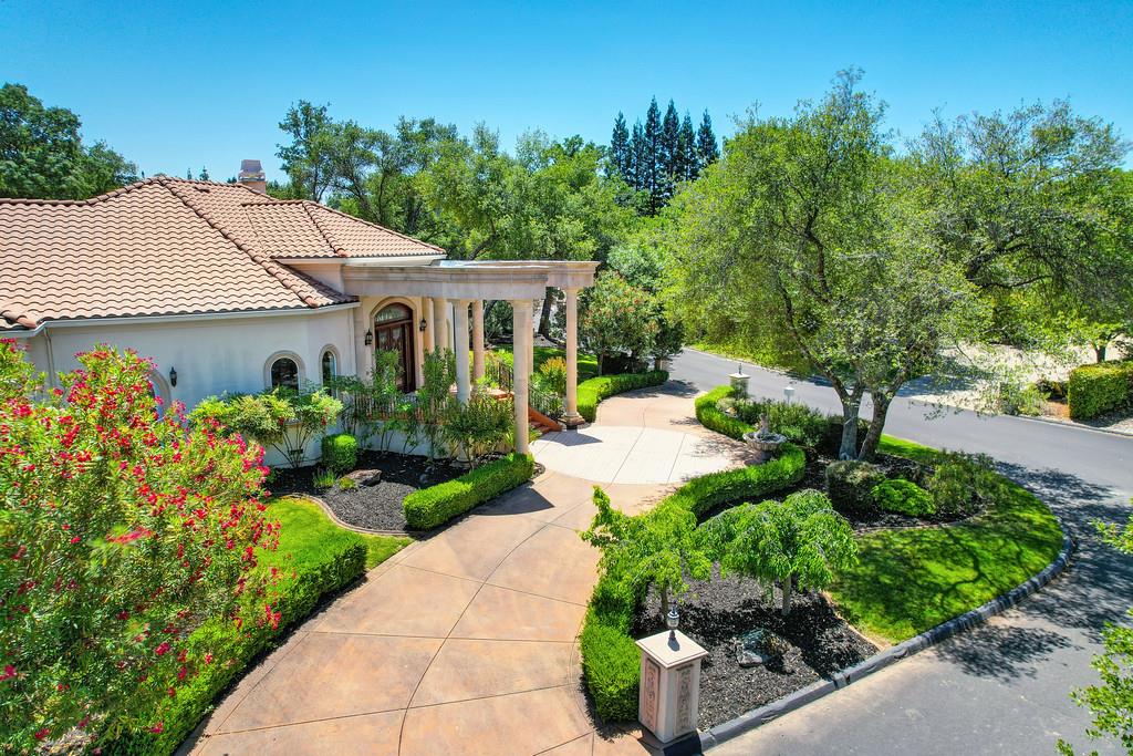 Detail Gallery Image 4 of 81 For 8990 Camino Del Avion, Granite Bay,  CA 95746 - 6 Beds | 5/1 Baths