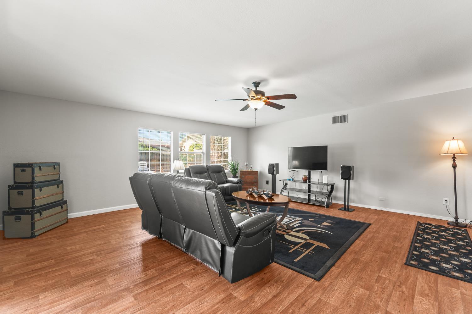 Detail Gallery Image 19 of 41 For 1425 Rosemead Ct, Modesto,  CA 95350 - 3 Beds | 2 Baths