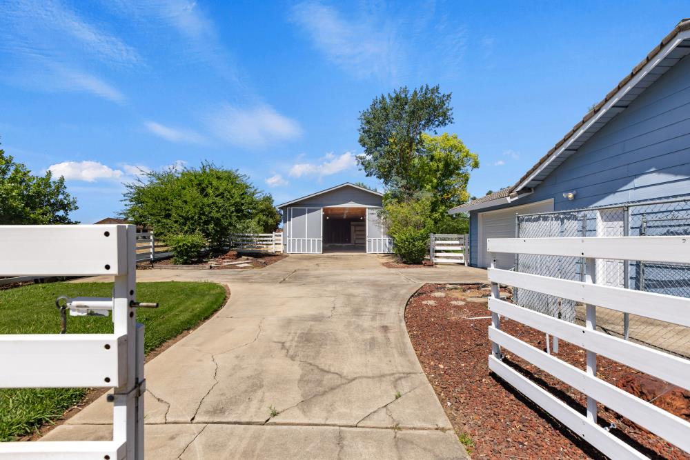 Detail Gallery Image 59 of 69 For 8744 Rubia Dr, Elk Grove,  CA 95624 - 3 Beds | 2/1 Baths