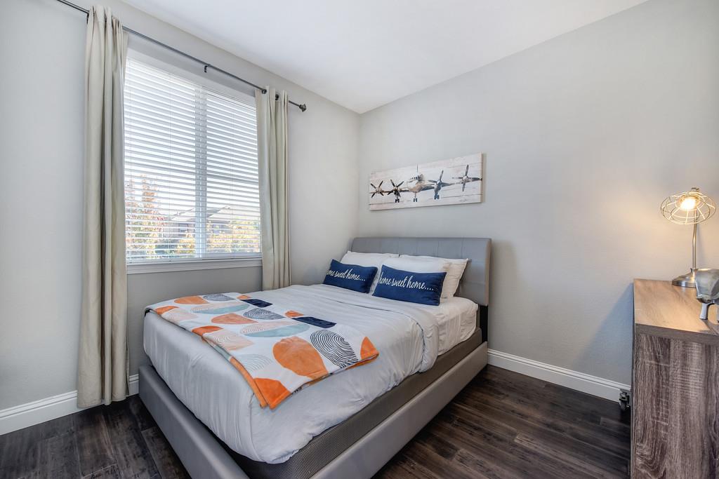Detail Gallery Image 18 of 38 For 390 Caravaggio Way, Sacramento,  CA 95835 - 3 Beds | 2/1 Baths