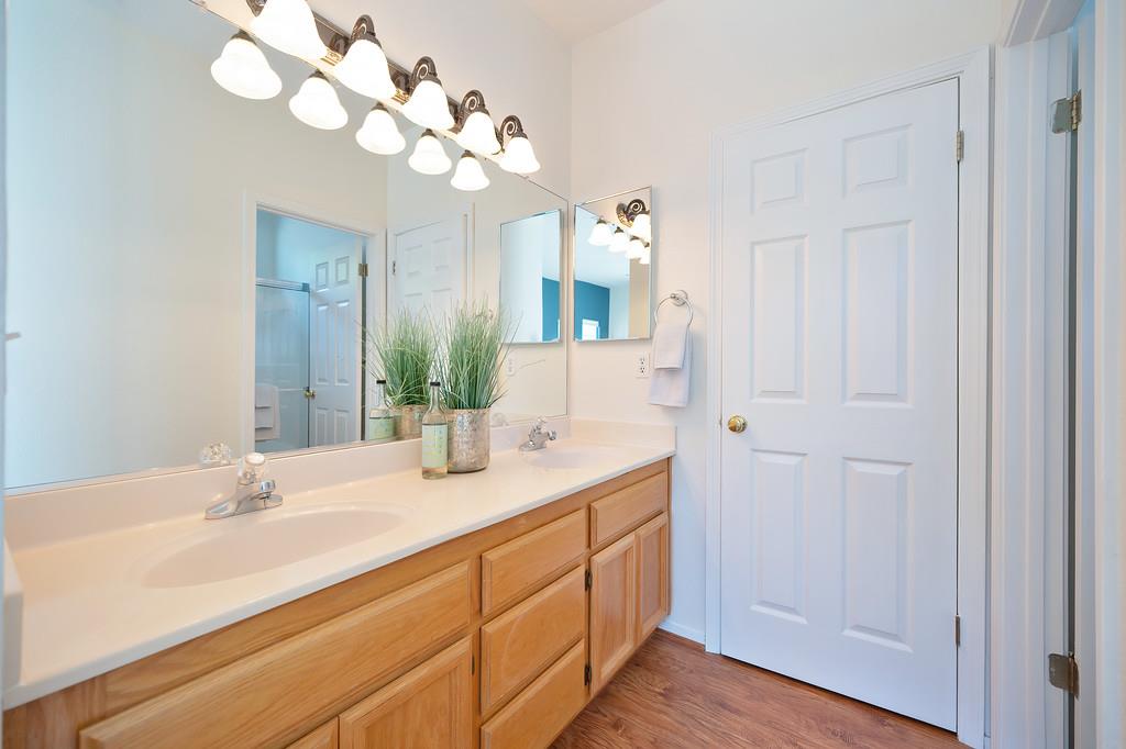 Detail Gallery Image 21 of 25 For 461 Carlson Way, Folsom,  CA 95630 - 3 Beds | 2 Baths