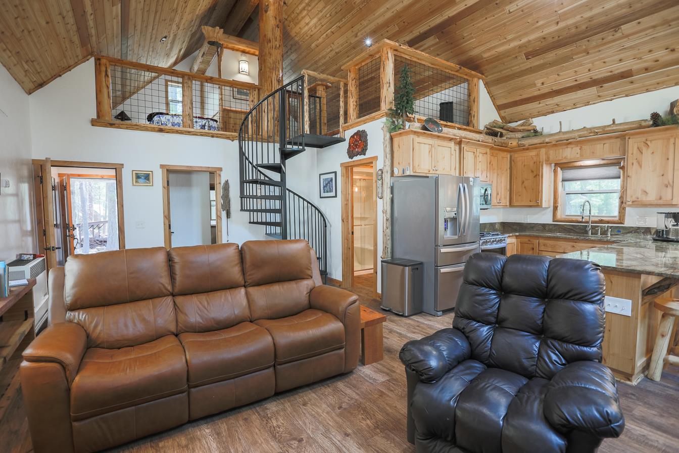 Detail Gallery Image 17 of 60 For 40277 Birch, Mill Creek,  CA 96063 - 2 Beds | 1/1 Baths