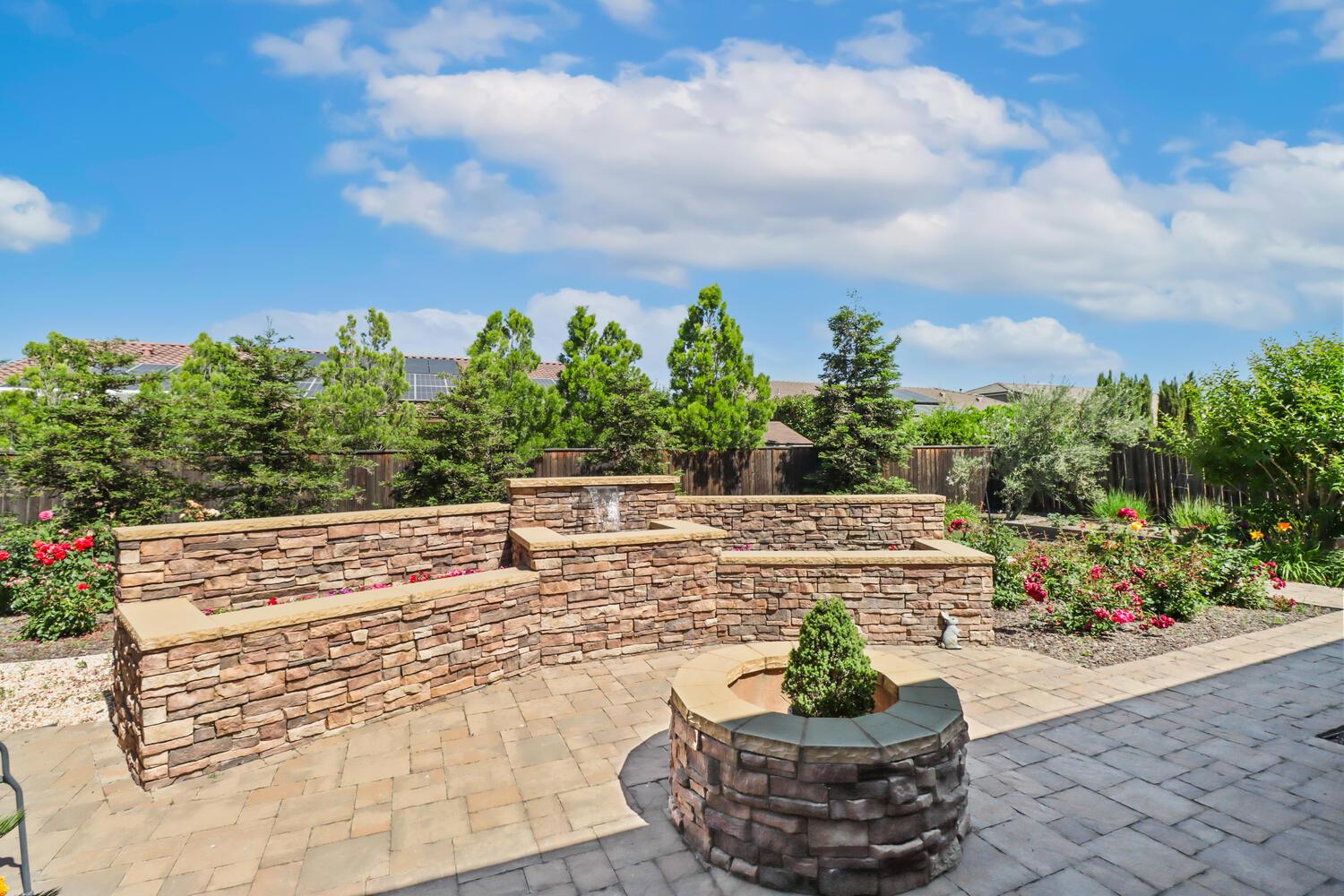 Detail Gallery Image 41 of 55 For 2253 Somerset Cir, Woodland,  CA 95776 - 3 Beds | 2 Baths
