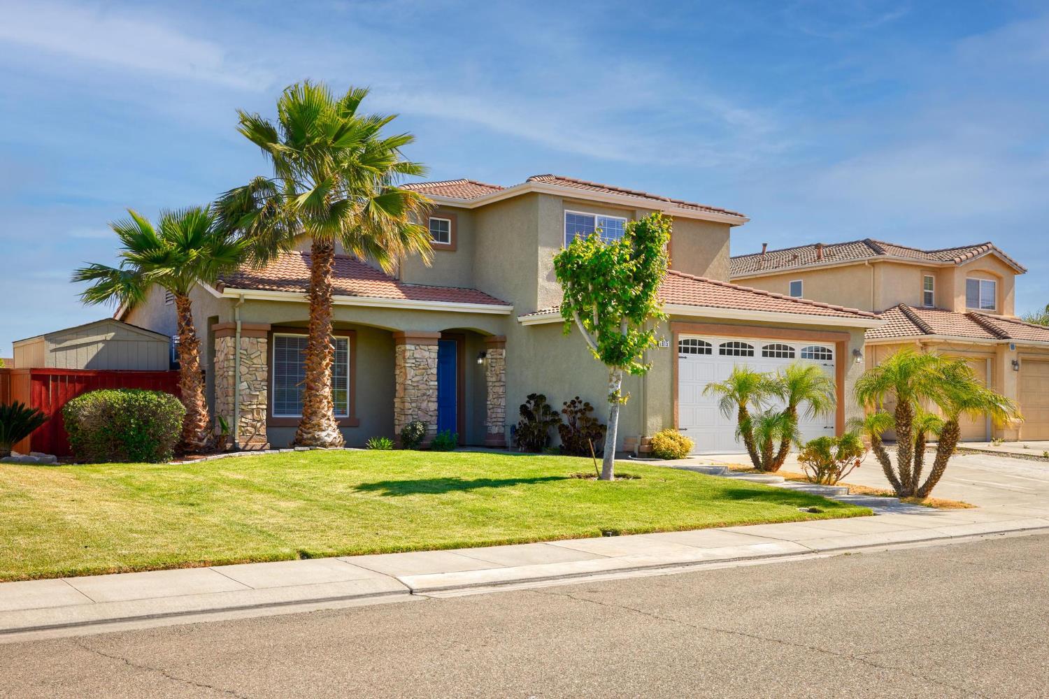 Detail Gallery Image 1 of 36 For 1615 Goldpoppy St, Manteca,  CA 95337 - 4 Beds | 3 Baths