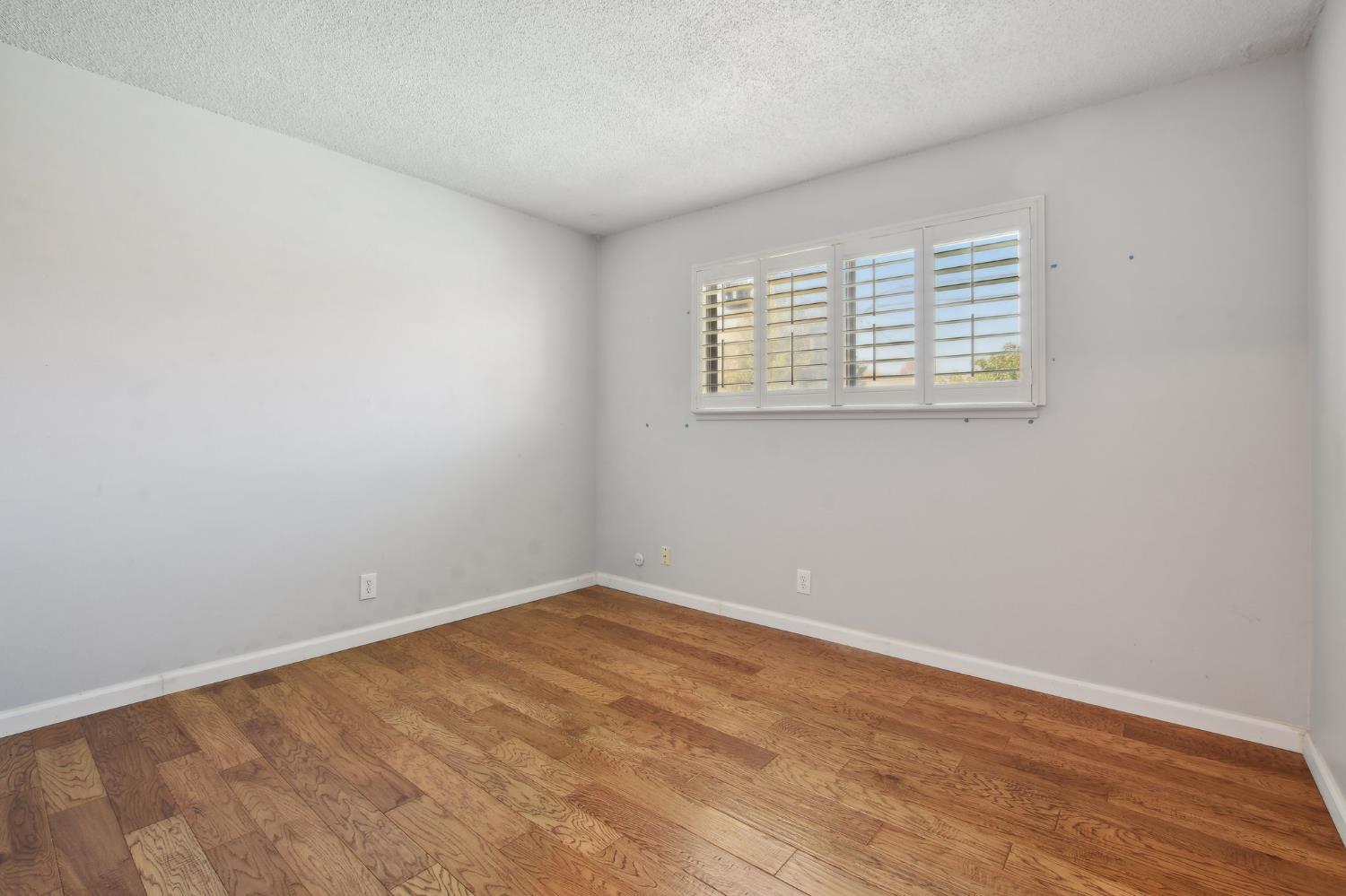 Detail Gallery Image 22 of 31 For 2408 El Lujo Way, Rancho Cordova,  CA 95670 - 3 Beds | 2 Baths