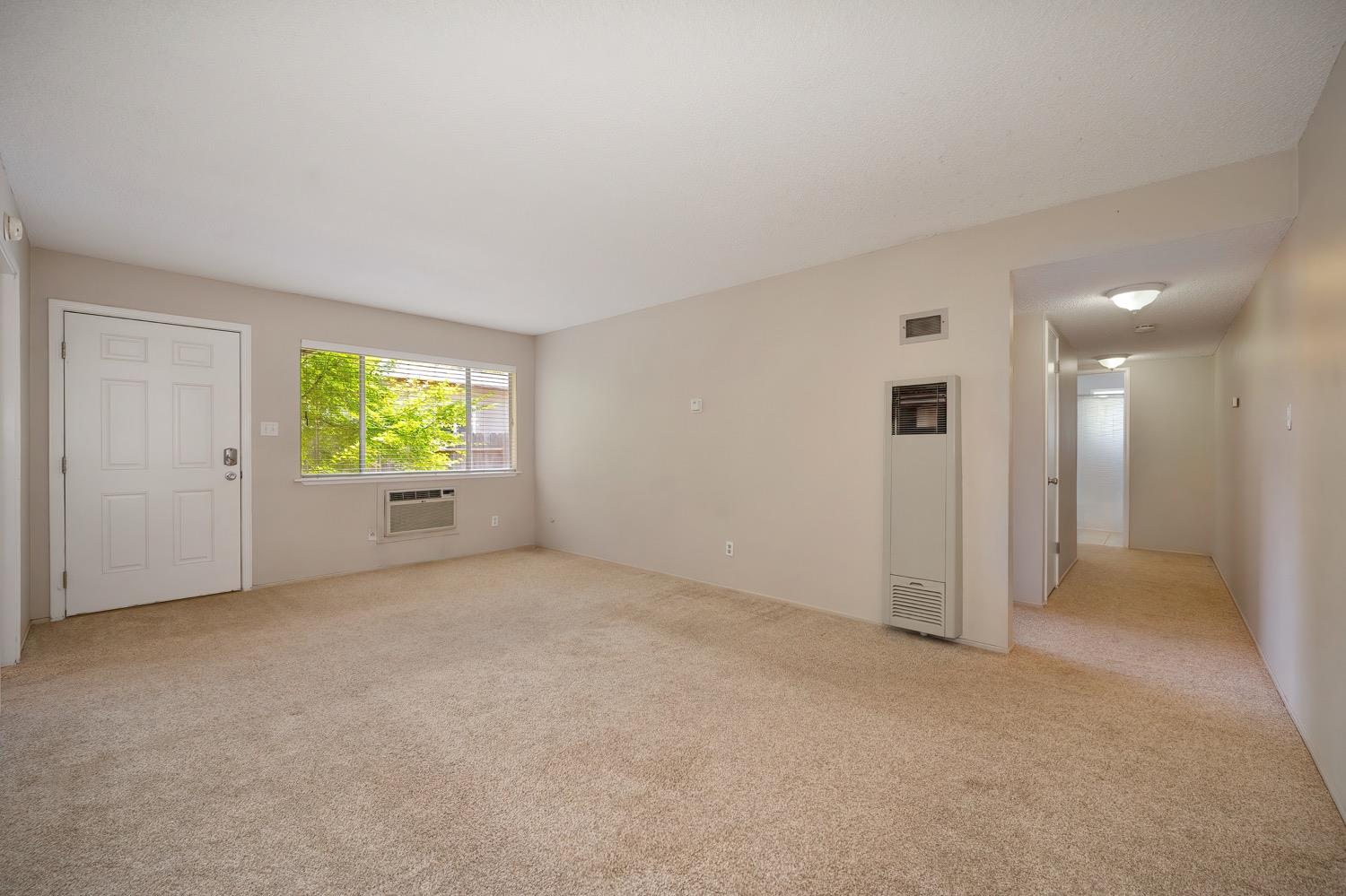 Detail Gallery Image 10 of 66 For 1424 Topaz Way, Sacramento,  CA 95864 - – Beds | – Baths