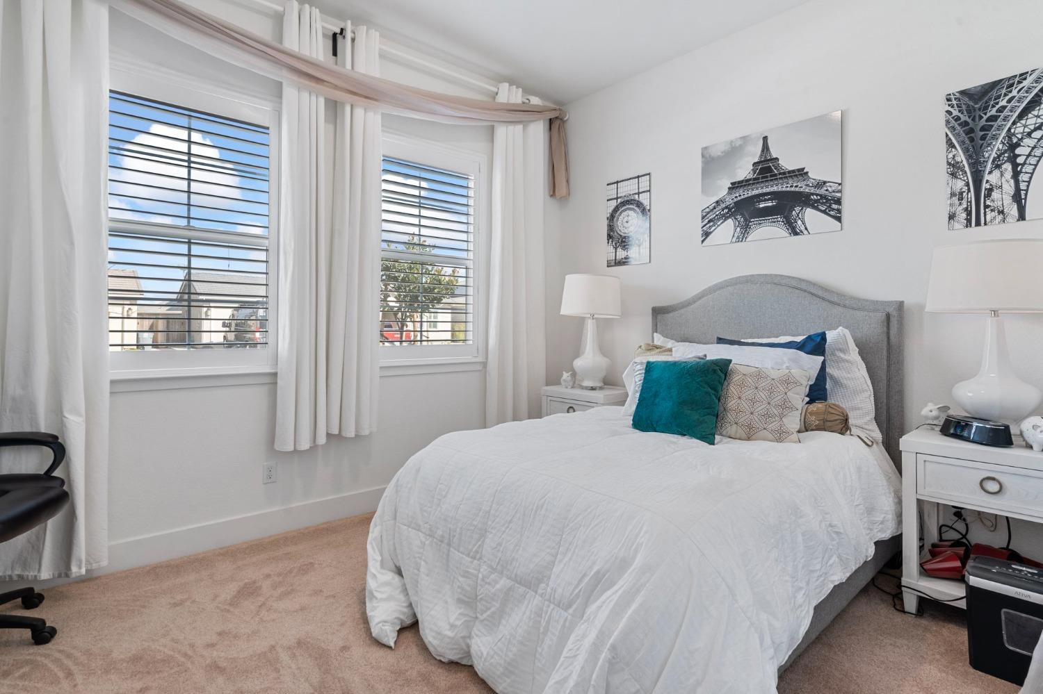 Detail Gallery Image 9 of 38 For 1125 Pearl Dr, Los Banos,  CA 93635 - 4 Beds | 3 Baths