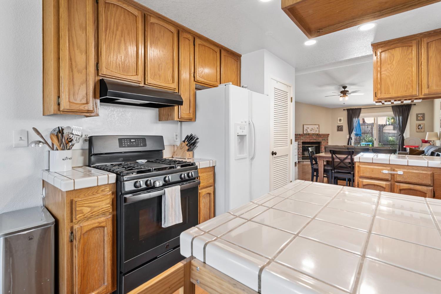 Detail Gallery Image 15 of 38 For 672 Pestana Dr, Galt,  CA 95632 - 3 Beds | 2 Baths