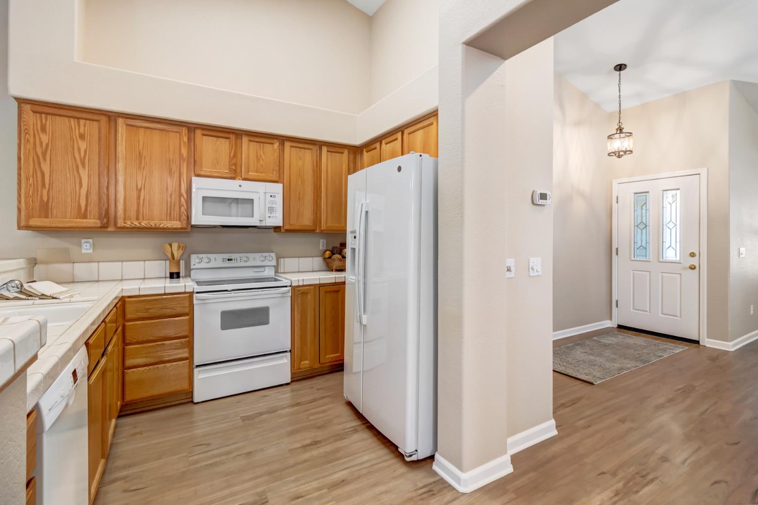 Detail Gallery Image 21 of 47 For 711 Sands Way, Folsom,  CA 95630 - 3 Beds | 2 Baths