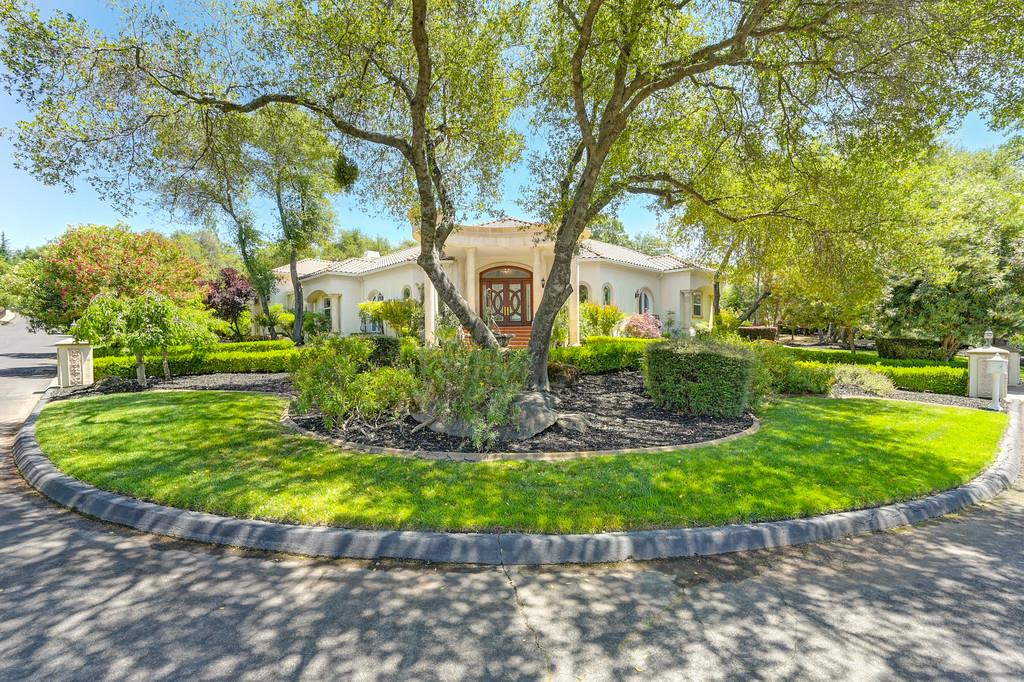 Detail Gallery Image 2 of 81 For 8990 Camino Del Avion, Granite Bay,  CA 95746 - 6 Beds | 5/1 Baths