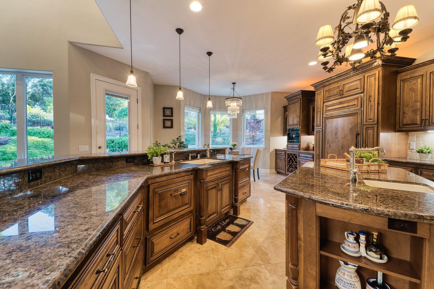 Detail Gallery Image 38 of 75 For 215 Oak Brook Ct, Auburn,  CA 95602 - 3 Beds | 2/1 Baths