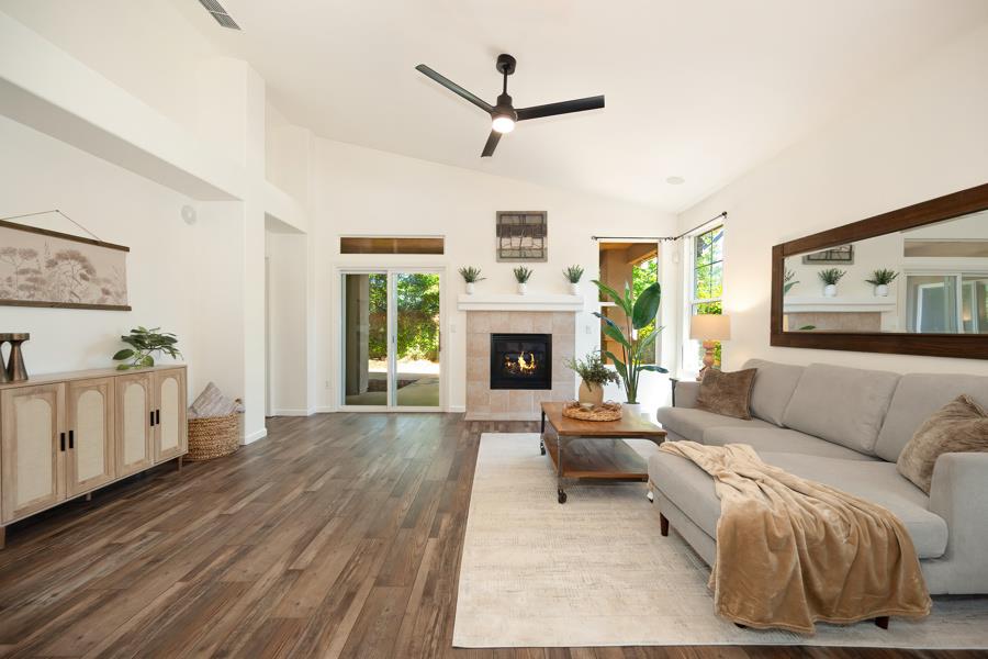 Detail Gallery Image 16 of 56 For 1129 Callander Way, Folsom,  CA 95630 - 3 Beds | 2 Baths