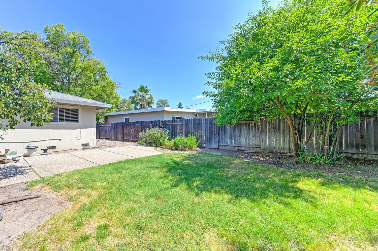 Detail Gallery Image 34 of 66 For 1424 Topaz Way, Sacramento,  CA 95864 - – Beds | – Baths