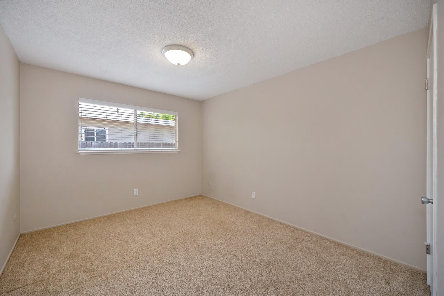 Detail Gallery Image 21 of 66 For 1424 Topaz Way, Sacramento,  CA 95864 - – Beds | – Baths