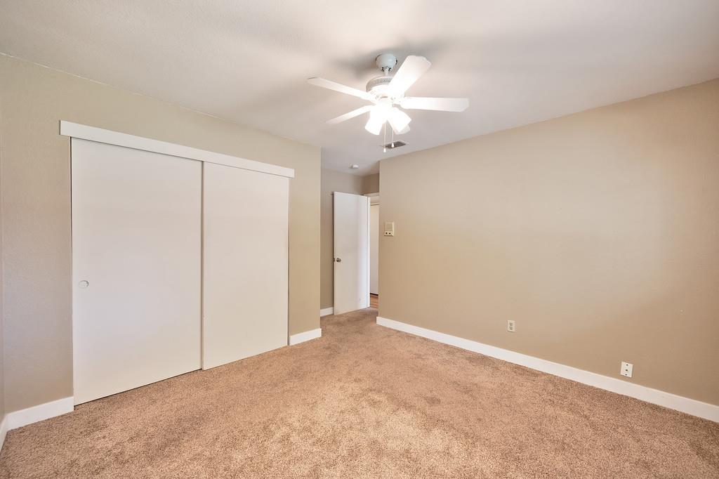 Detail Gallery Image 25 of 34 For 4030 Grover Ct, Carmichael,  CA 95608 - 3 Beds | 2 Baths