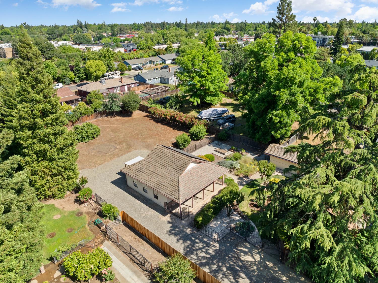 Detail Gallery Image 88 of 95 For 3004 Root Ave, Carmichael,  CA 95608 - 5 Beds | 4/2 Baths