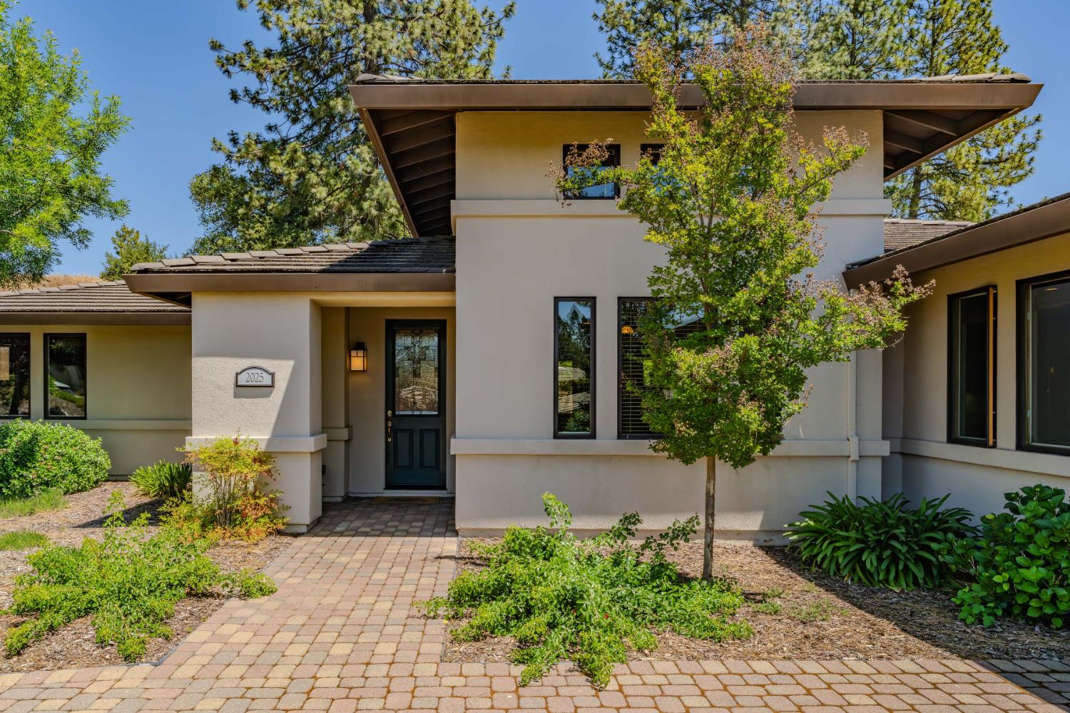 Detail Gallery Image 7 of 63 For 2025 Thomas Dr, Jackson,  CA 95642 - 3 Beds | 2 Baths