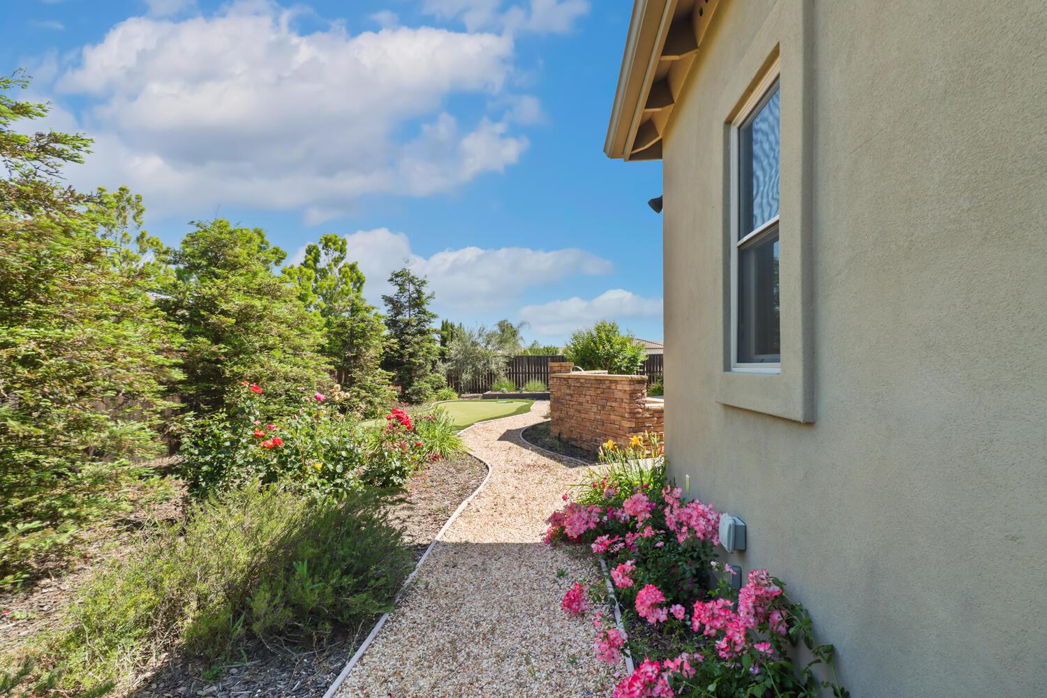 Detail Gallery Image 50 of 55 For 2253 Somerset Cir, Woodland,  CA 95776 - 3 Beds | 2 Baths