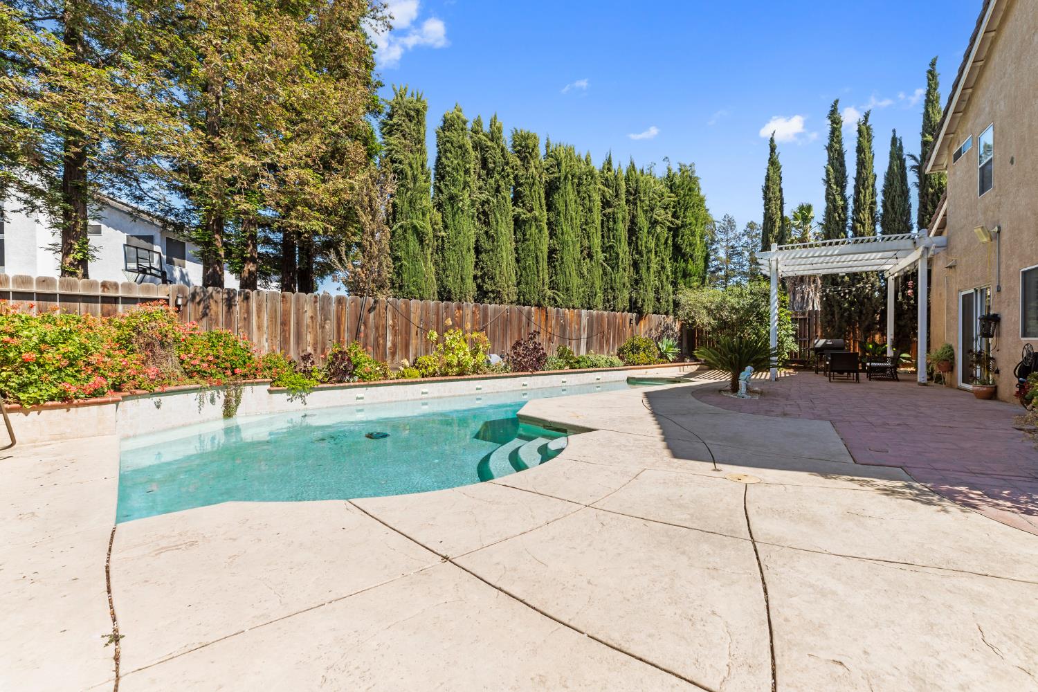Detail Gallery Image 33 of 40 For 4208 Dante Ct, Salida,  CA 95368 - 4 Beds | 2/1 Baths