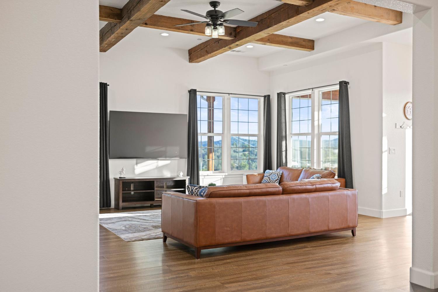 Detail Gallery Image 7 of 77 For 1761 Springvale Rd, Placerville,  CA 95667 - 4 Beds | 3 Baths