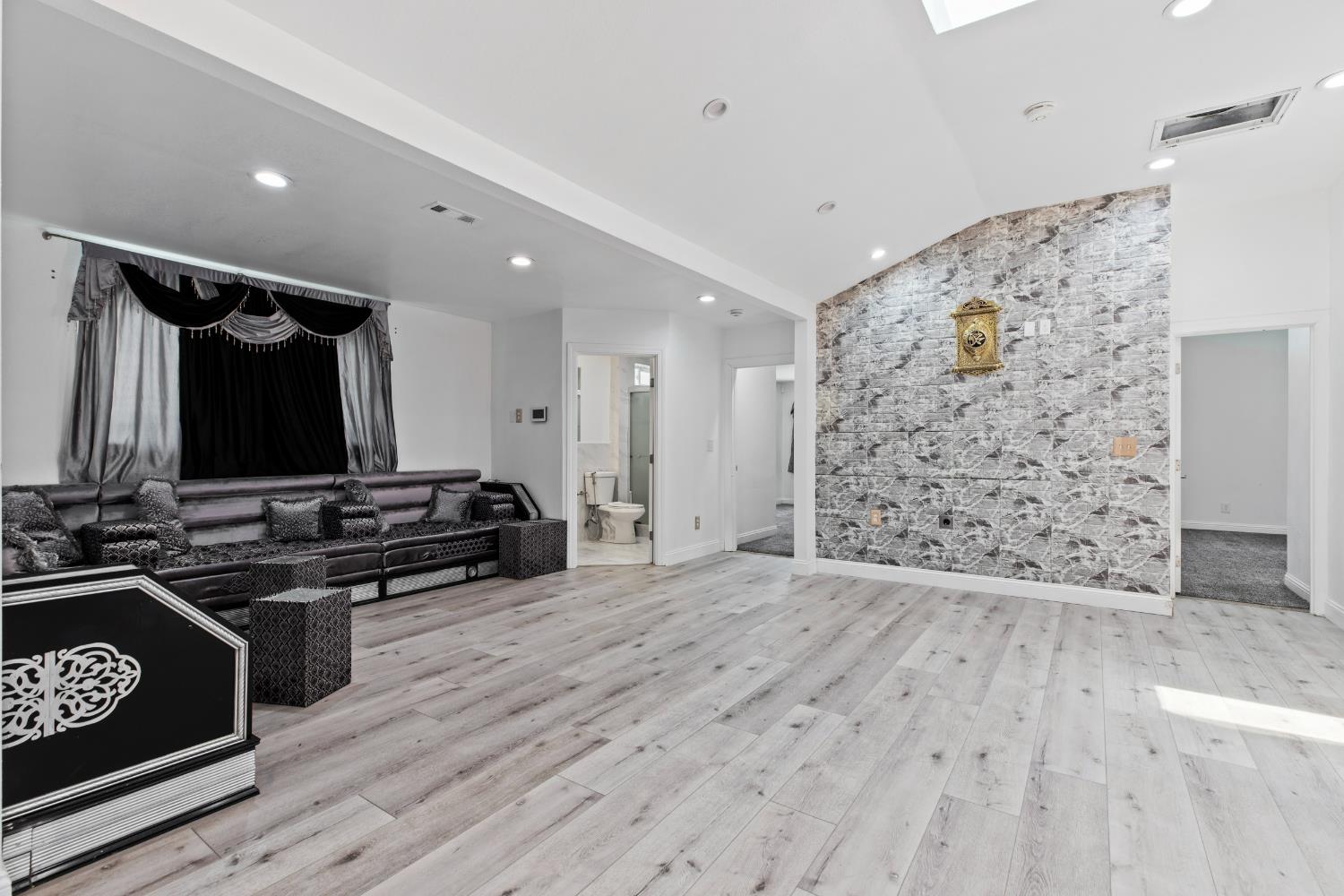 Detail Gallery Image 10 of 48 For Address Is Not Disclosed, Modesto,  CA 95351 - 3 Beds | 4 Baths
