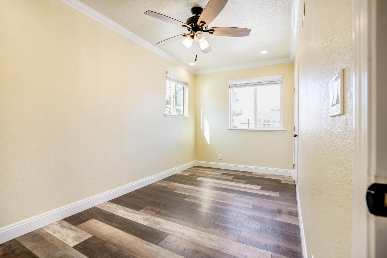Detail Gallery Image 18 of 21 For 122 Catalpa Ln, Grass Valley,  CA 95945 - 3 Beds | 2 Baths