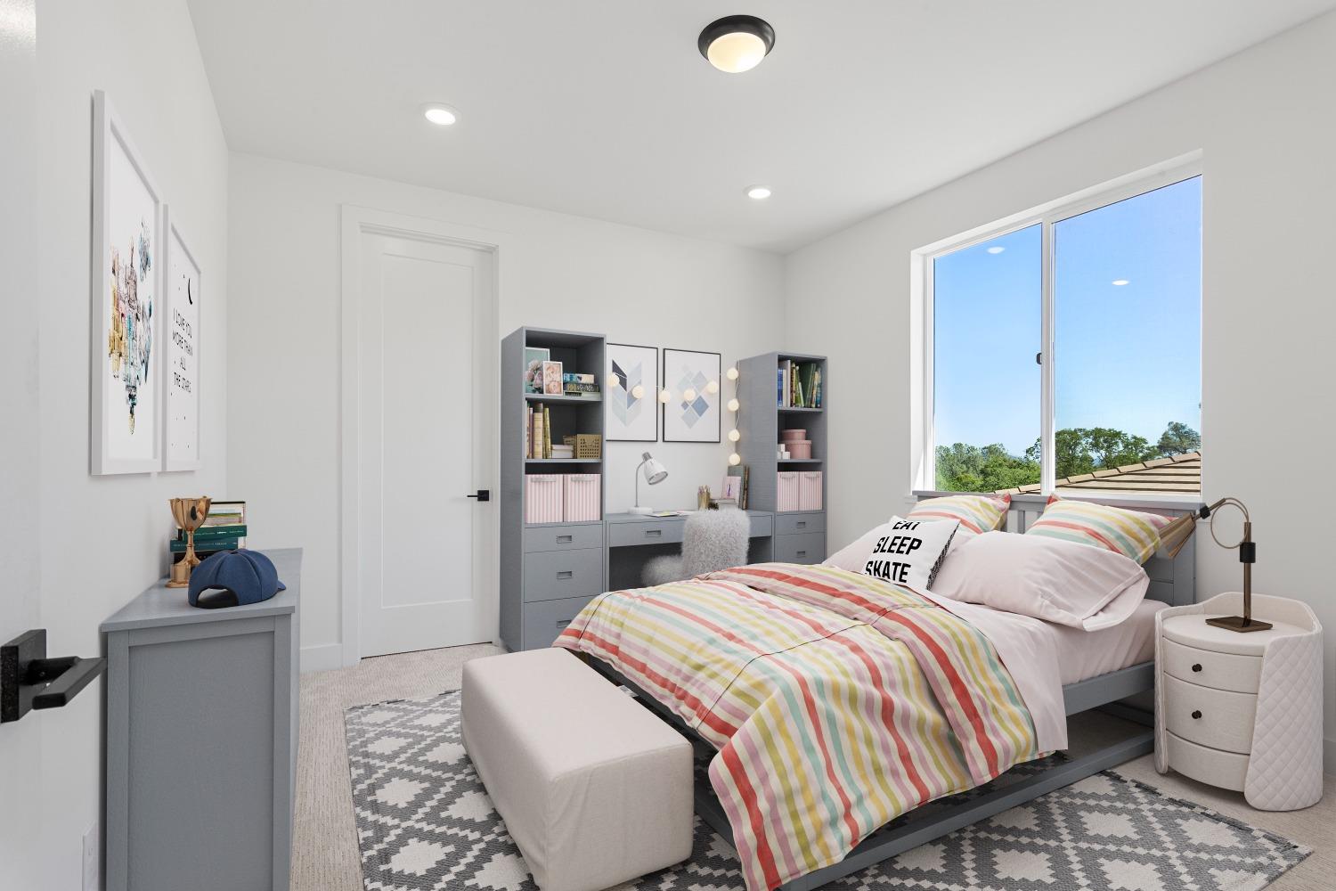 Detail Gallery Image 15 of 17 For 428 Canyon Creek Dr, Auburn,  CA 95603 - 5 Beds | 4/1 Baths