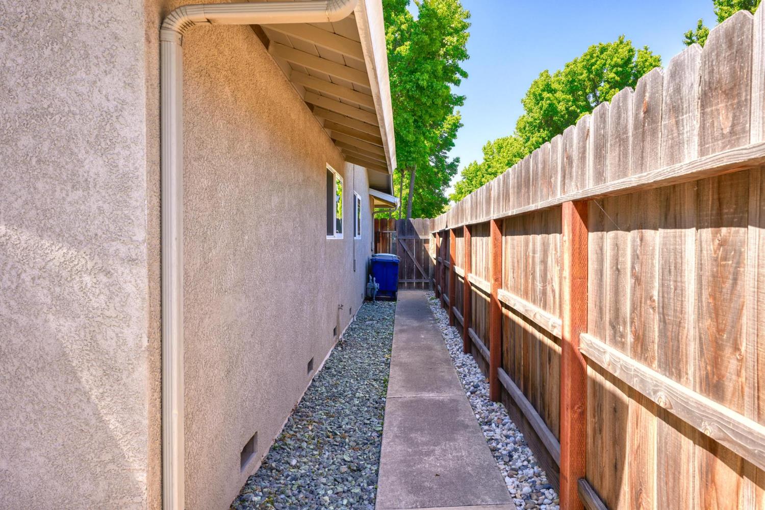 Detail Gallery Image 37 of 41 For 2336 Brockway Dr, Modesto,  CA 95355 - 3 Beds | 2 Baths