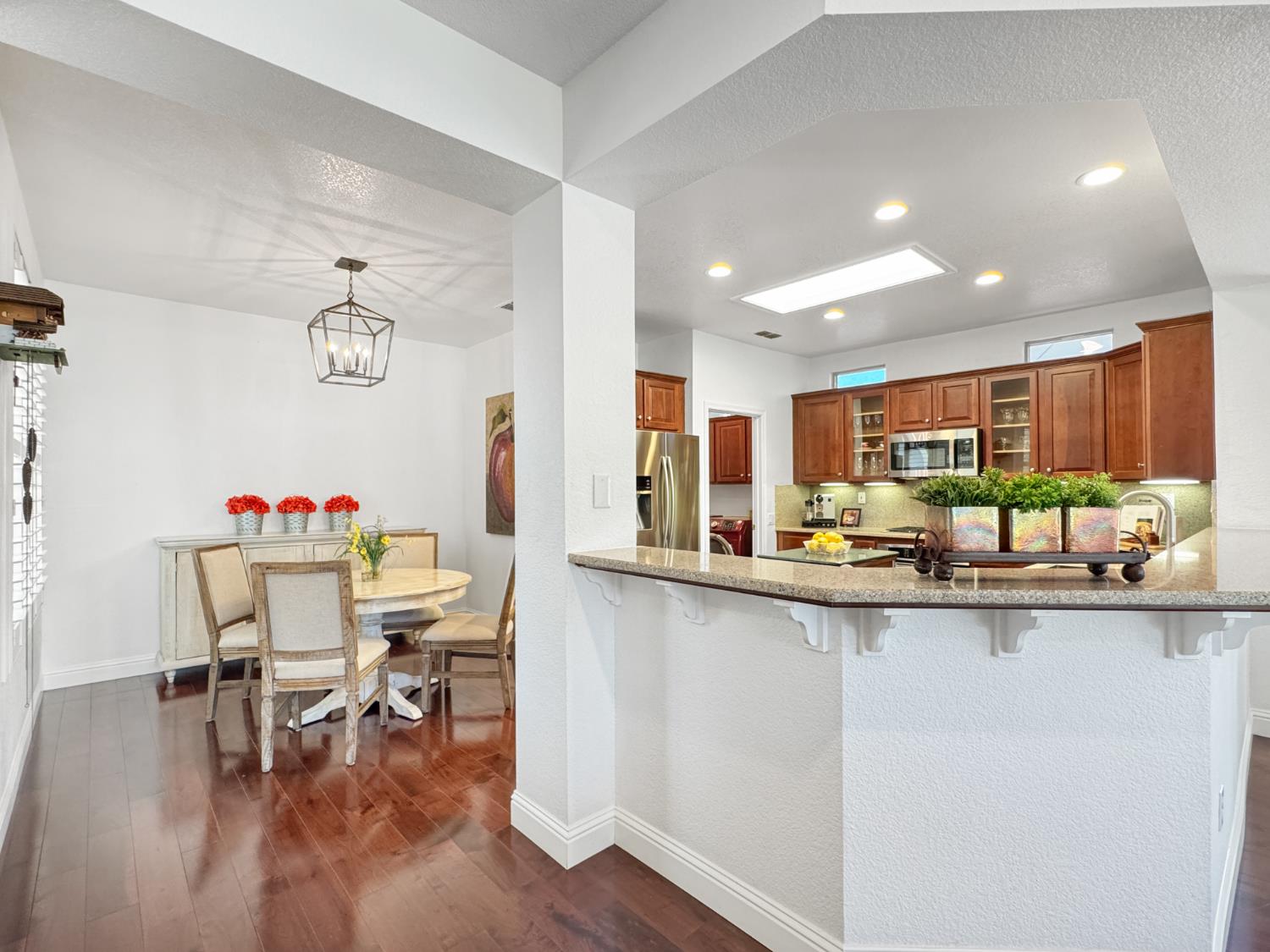 Detail Gallery Image 17 of 42 For 2052 Stonecrest Ln, Lincoln,  CA 95648 - 2 Beds | 2 Baths