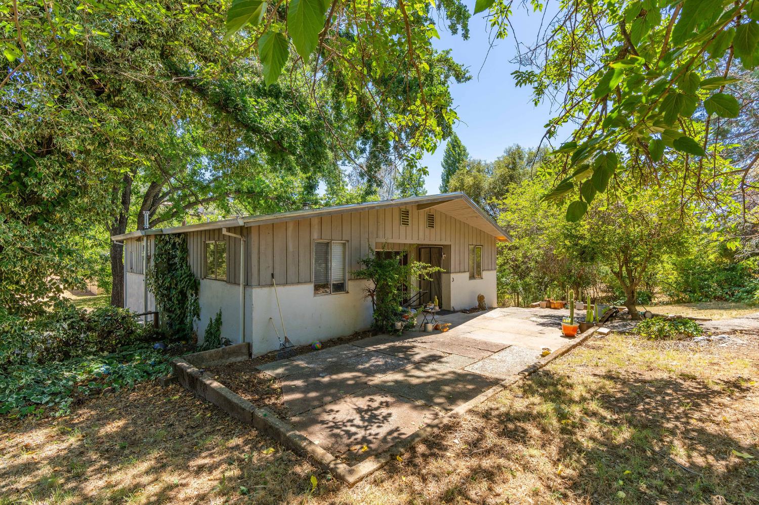 Detail Gallery Image 9 of 31 For 215 Amador Trl, Sutter Creek,  CA 95685 - 3 Beds | 2 Baths
