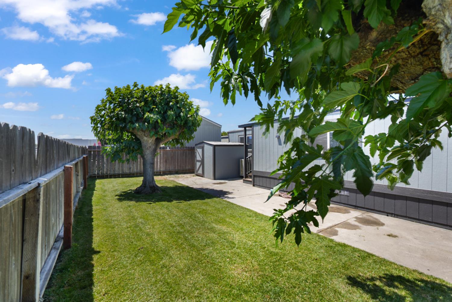 Detail Gallery Image 25 of 30 For 555 Moffat Blvd 14, Manteca,  CA 95336 - 3 Beds | 2 Baths
