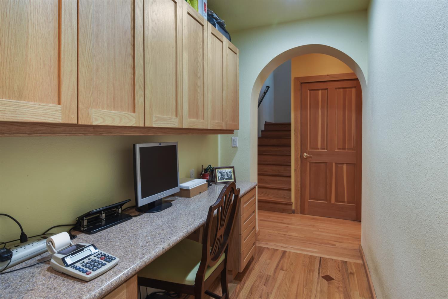 Detail Gallery Image 25 of 42 For 1724 Mohican Dr, South Lake Tahoe,  CA 96150 - 3 Beds | 2/1 Baths