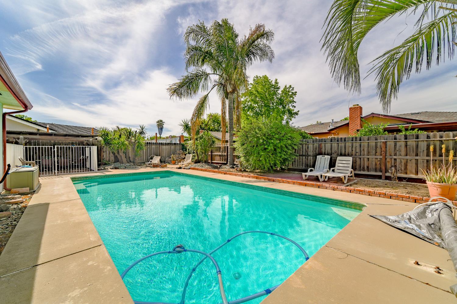 Detail Gallery Image 27 of 41 For 1425 Rosemead Ct, Modesto,  CA 95350 - 3 Beds | 2 Baths