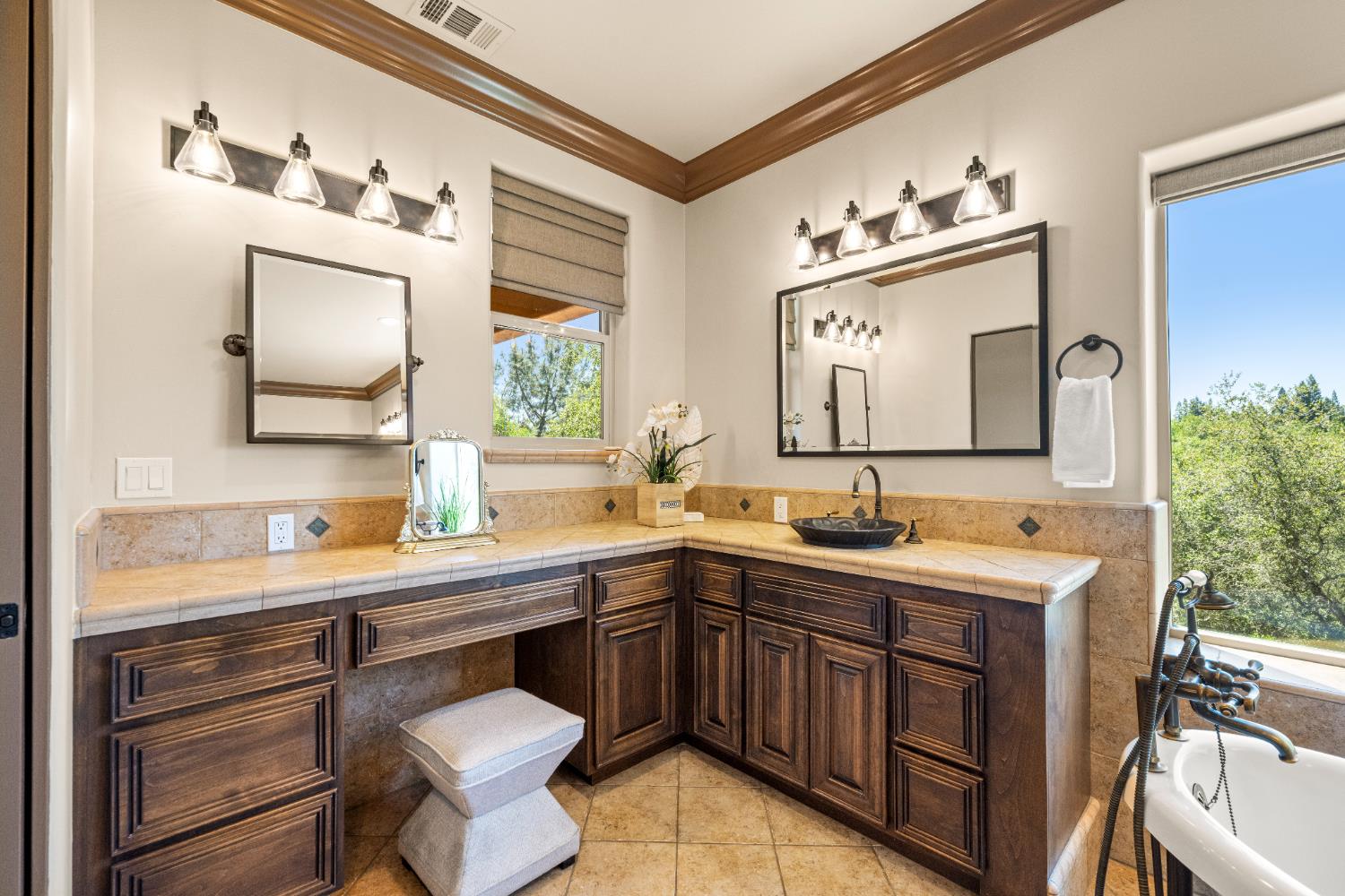 Detail Gallery Image 63 of 99 For 6005 Paseo Villena, Granite Bay,  CA 95746 - 3 Beds | 3/2 Baths